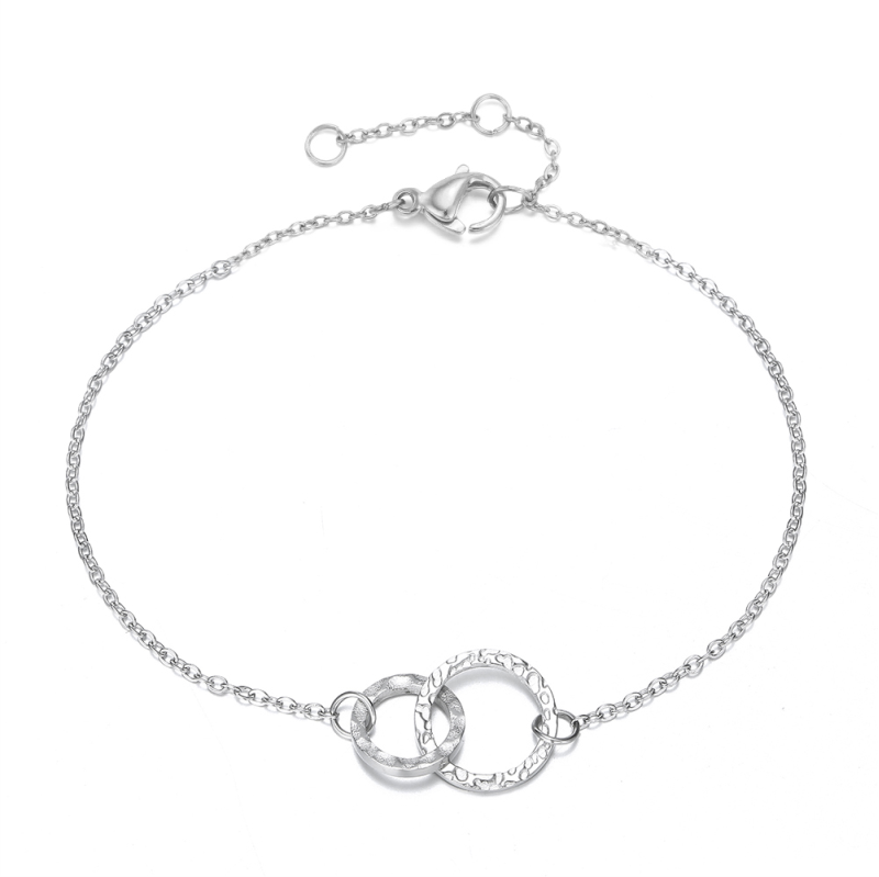 Simulant Circle Bracelet